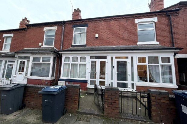 Terraced house to rent in Westminster Road, Birmingham