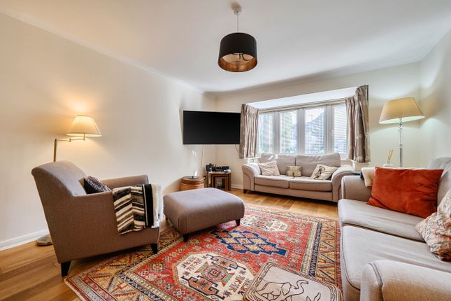 1, Twyford Avenue, London photo 3