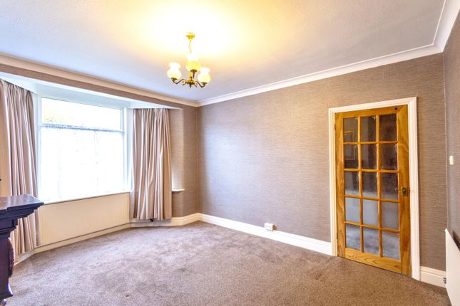 28, Irwin Avenue, York photo 4
