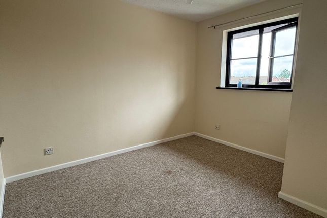 Flat 4 Shorelands Court, 177 Southwood Road, Hayling Island photo 5