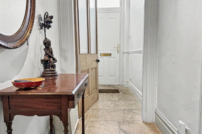 Devonshire Villas, Bath photo 4