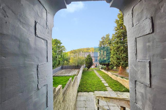 45, Woodville Road, West Yorkshire photo 3