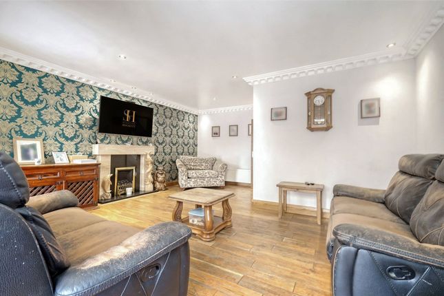4-bed house on 31b Bommel Avenue, Canvey Island, £400,000