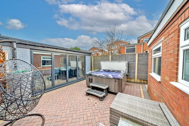 18, Coltsfoot View, Walsall photo 4