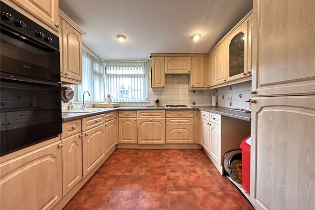15, Church Farm Road, Sittingbourne photo 3