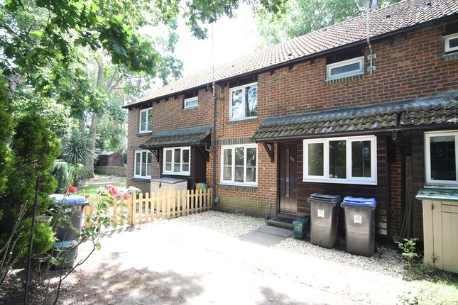 Thumbnail Terraced house to rent in Overthorpe Close, Knaphill, Woking