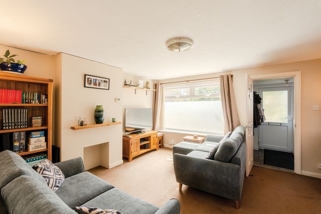 33 Chalcombe Close, Bristol photo 4