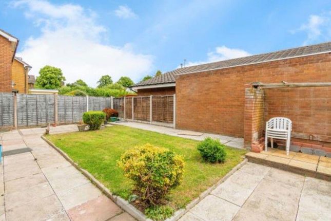 56, Greaves Avenue, Walsall photo 4