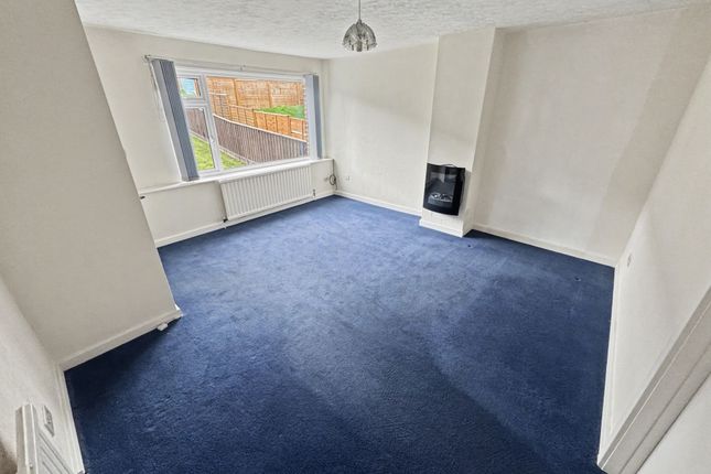 16 Derick Road, Tiverton photo 3