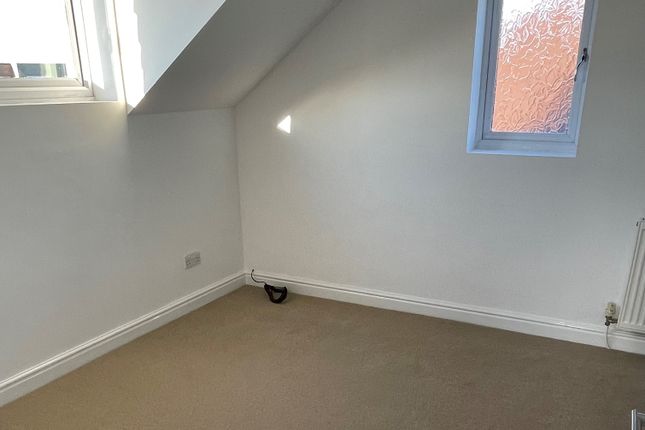 Property to rent in London Road, Frodsham