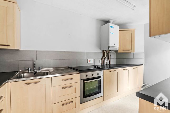 23, Guardian Court, Moorend Road, Cheltenham photo 2