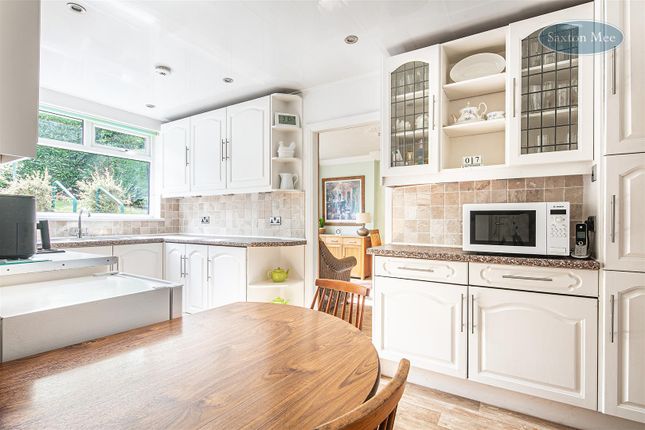 54, Charnley Avenue, Sheffield photo 4