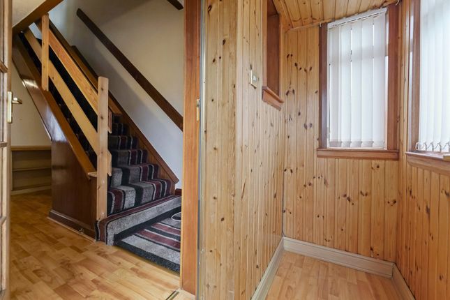 43, Glen Park, North Lanarkshire photo 2