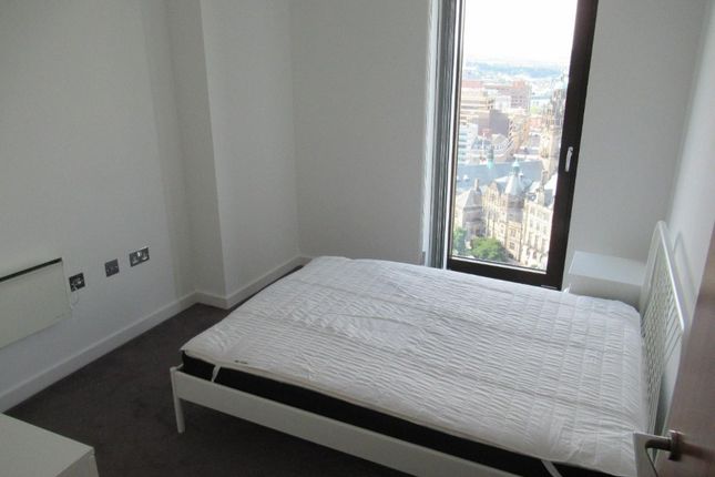 244 , City Lofts, St Pauls Square, Sheffield photo 4