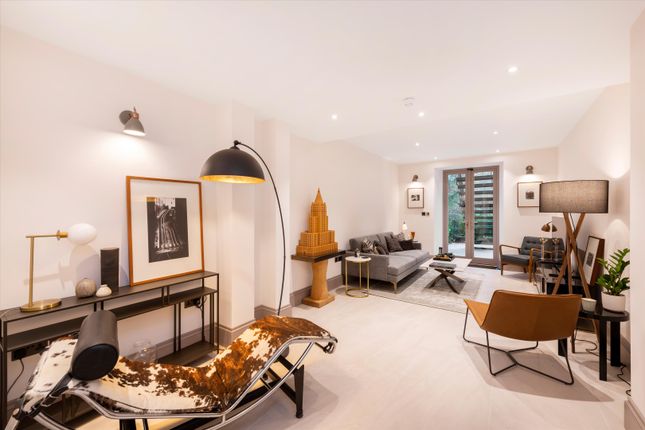 Thumbnail Flat for sale in Sutherland Avenue, Maida Vale