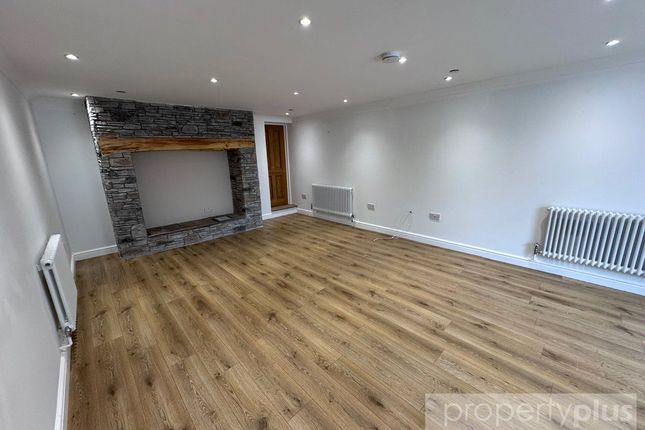Flat - Three Horseshoes,, Gilfach Road, Porth photo 5