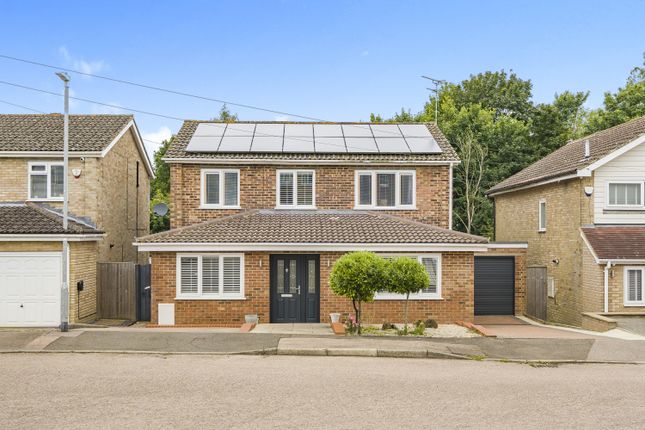 5-bed house on 15 The Glen, Shepherdswell, Dover, £550,000