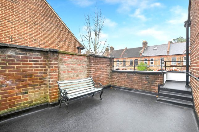 192, Brettenham Road, London photo 4