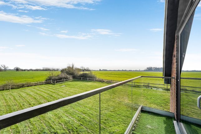 Butterlees Farm House,, Pagham Road, Chichester photo 4