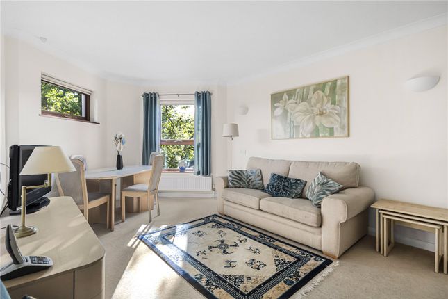 1-bed flat on Flat 38, Heathside, 562, Finchley Road, London, £225,000