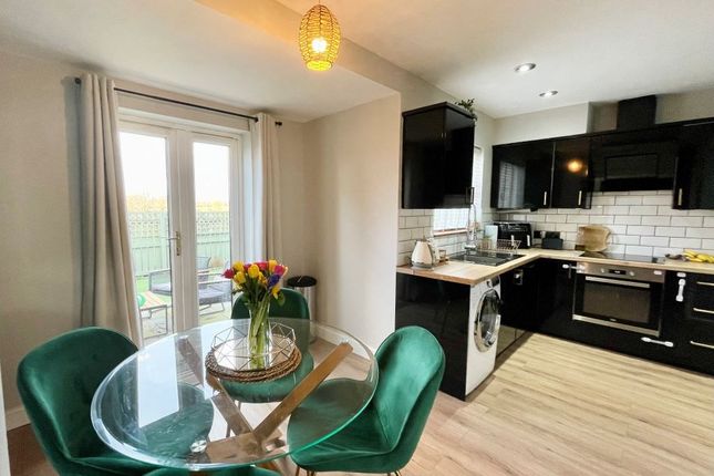 Town house for sale in Elm Close, Rossington, Doncaster