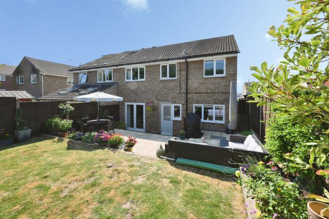 4, Markings Field, Saffron Walden photo 4