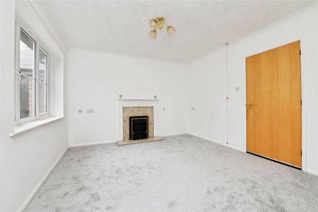54, Fullersgate, Kelvedon photo 4