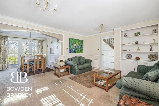 6 Ely Place, Woodford Green photo 3