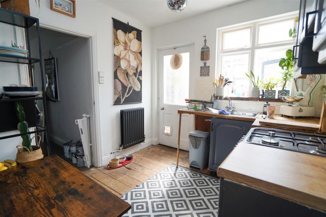 31, Chanters Road, Bideford photo 3
