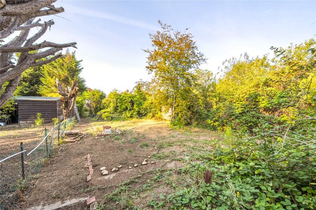 101, Princes Avenue, Surbiton photo 4