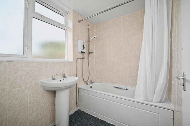 12, Footway Croft, Leominster photo 5