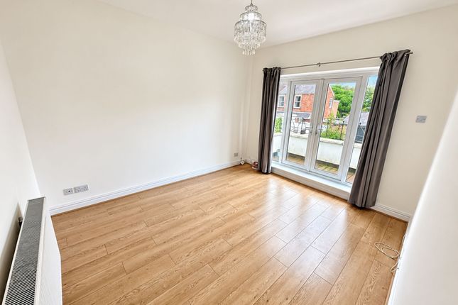 11b Three Tuns Lane, Liverpool photo 2