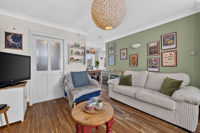 2, Bowland Drive, Barton Seagrave, photo 4