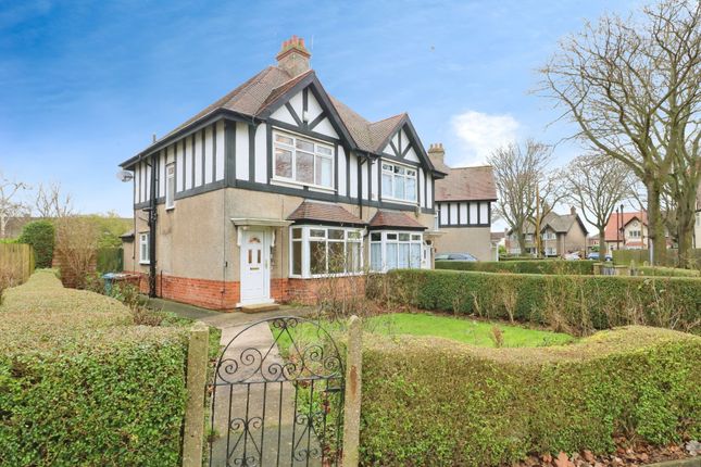 2-bed house on 12 Willows Avenue, Hull, £135,000