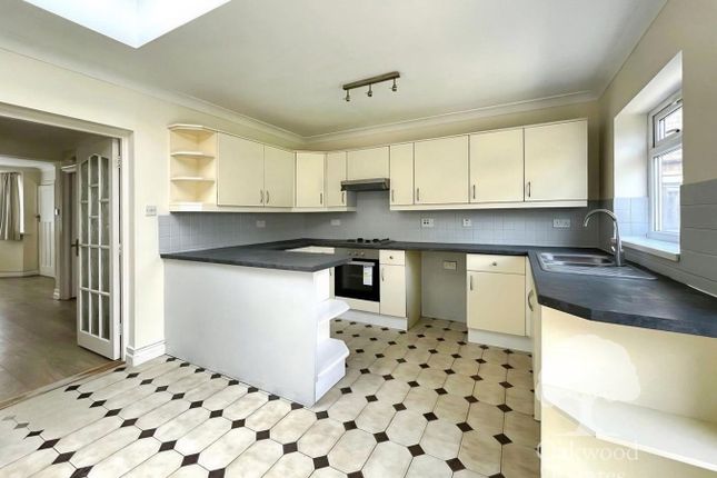 42, Newtown Road, New Denham photo 4