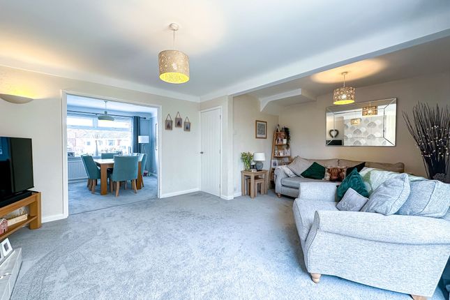 51 Haddon Drive, Wirral photo 2