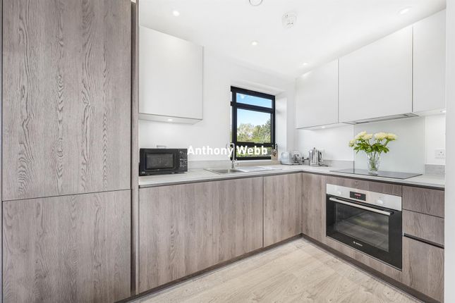 3, Charlotte Court, 13 Belgrave Close, Oakwood photo 4