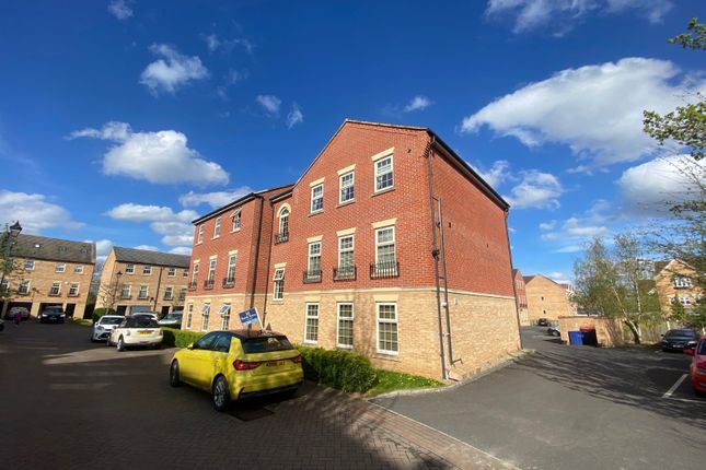 Thumbnail Flat for sale in Farnley Road, Balby, Doncaster, South Yorkshire