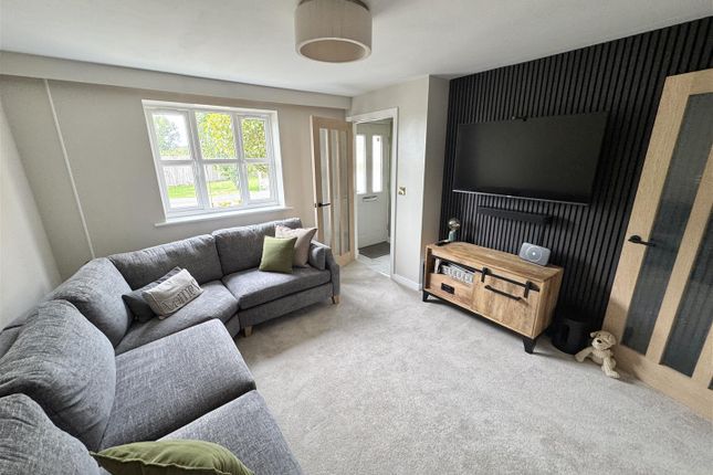 11, Oyster Way, Mansfield photo 4