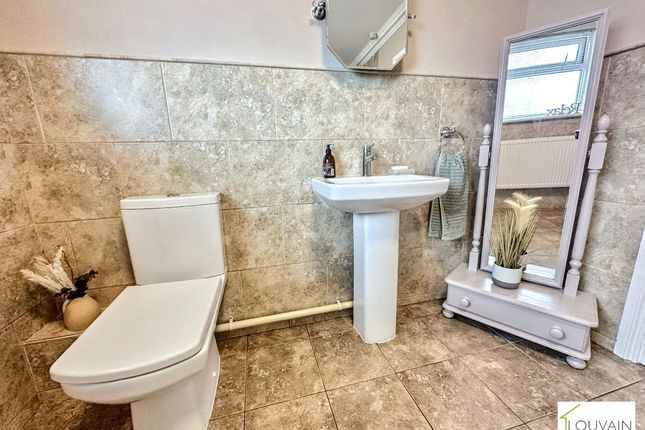 4 Pleasant View, Stonebridge Road, Ebbw Vale photo 3