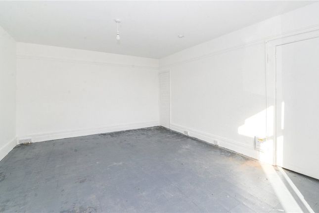 20, Britannia Street, West Yorkshire photo 4