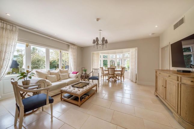 Detached house for sale in Hendon Avenue, Finchley