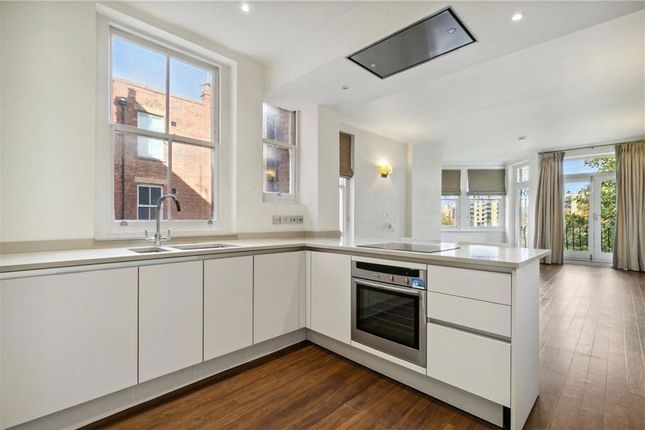 73, Riverview Gardens, London photo 2