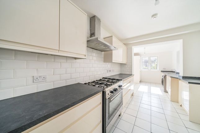 95, Canterbury Grove, London photo 3