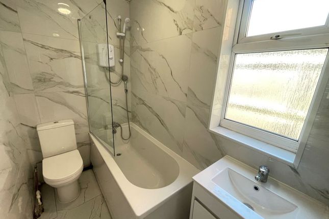 16, Bulwer Road, Leicester photo 5