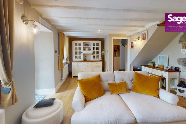 The Cottage, 6, Stanley Road, Pontypool photo 3