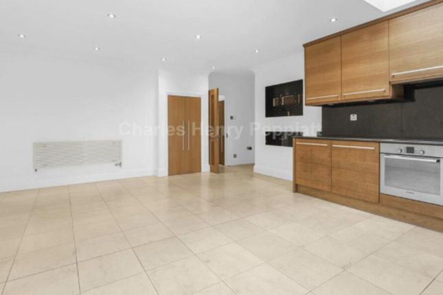 198 Brunswick Park Road, London photo 3