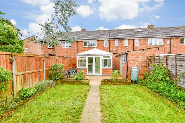 5, Dockenfield Close, Havant photo 2