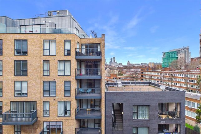 Flat 72,, Taper Building, London photo 4