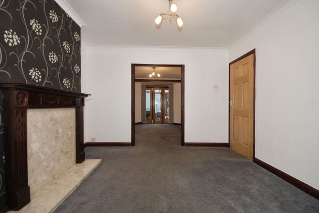 20, Creswick Greave, South Yorkshire photo 3